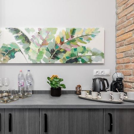 Stunning Apartment In The Hearth Of Budapest Exterior photo