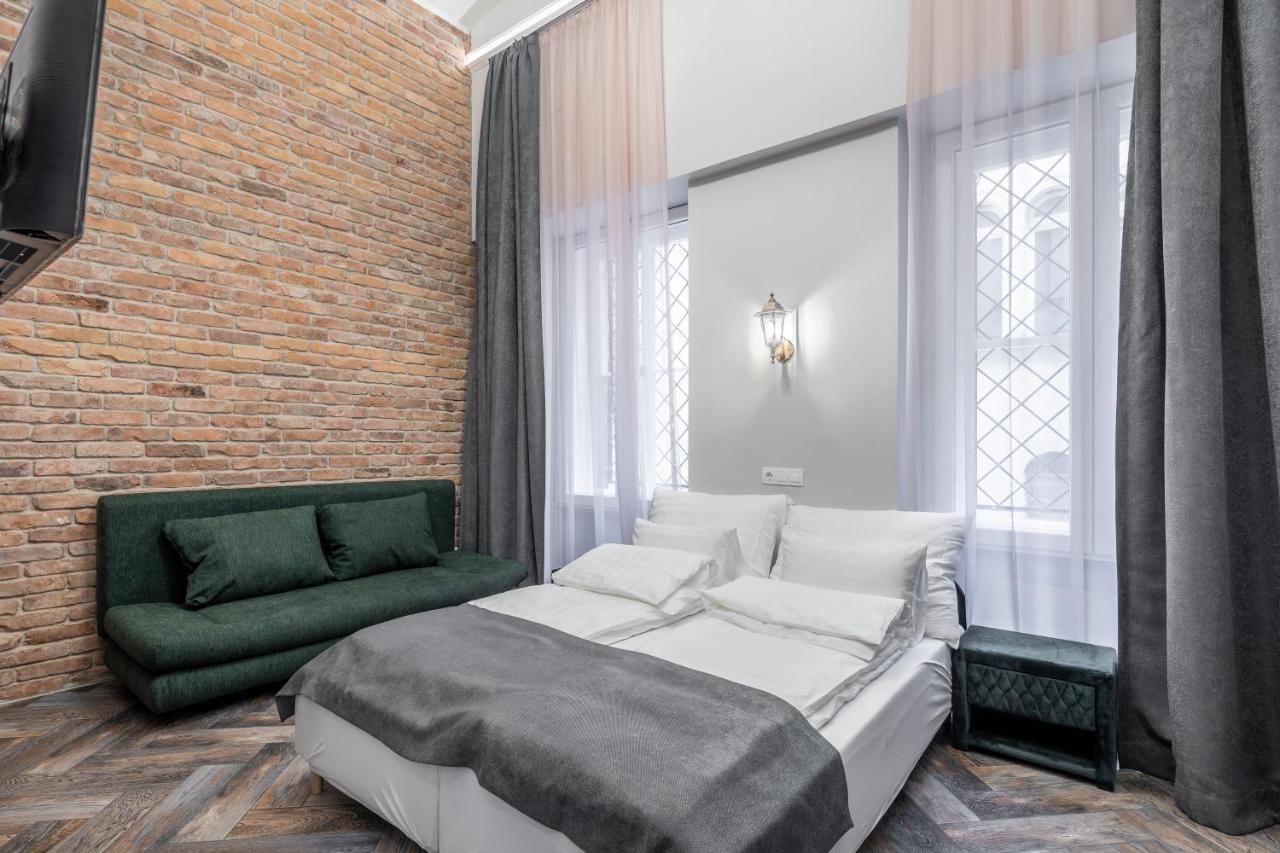Stunning Apartment In The Hearth Of Budapest Exterior photo